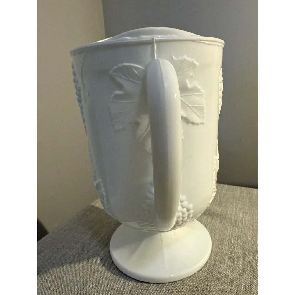 🍇 Vintage Indiana Colony Harvest Milk Glass Pitcher | White Grape & Vine | 10”